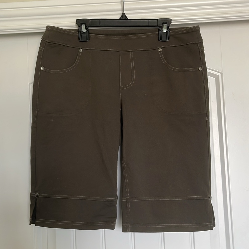 Athleta Olive Green Bettona Bermuda Shorts